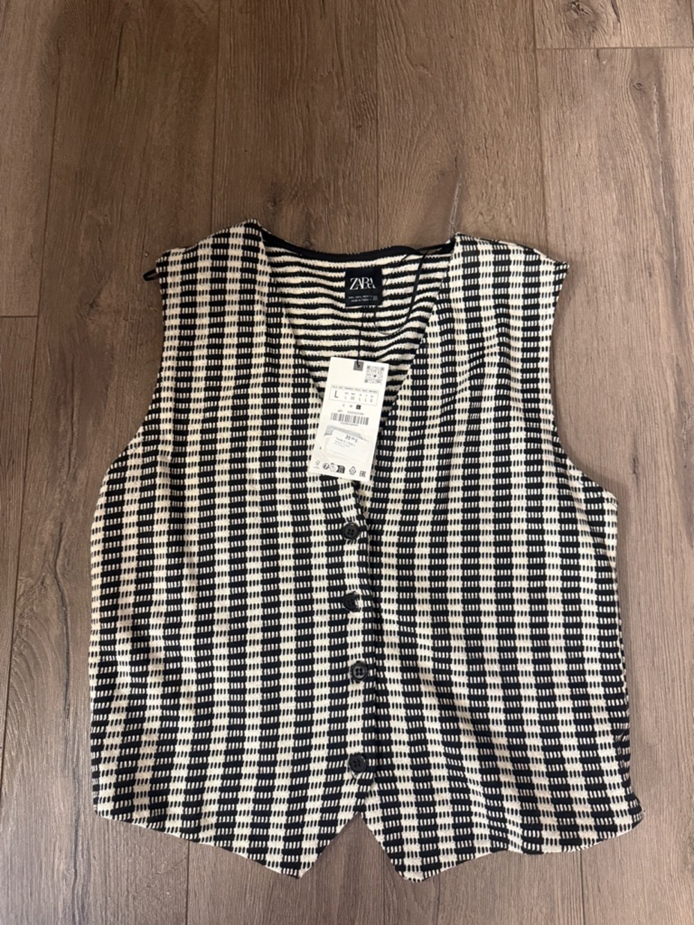 Zara Black & White Check Knit Vest